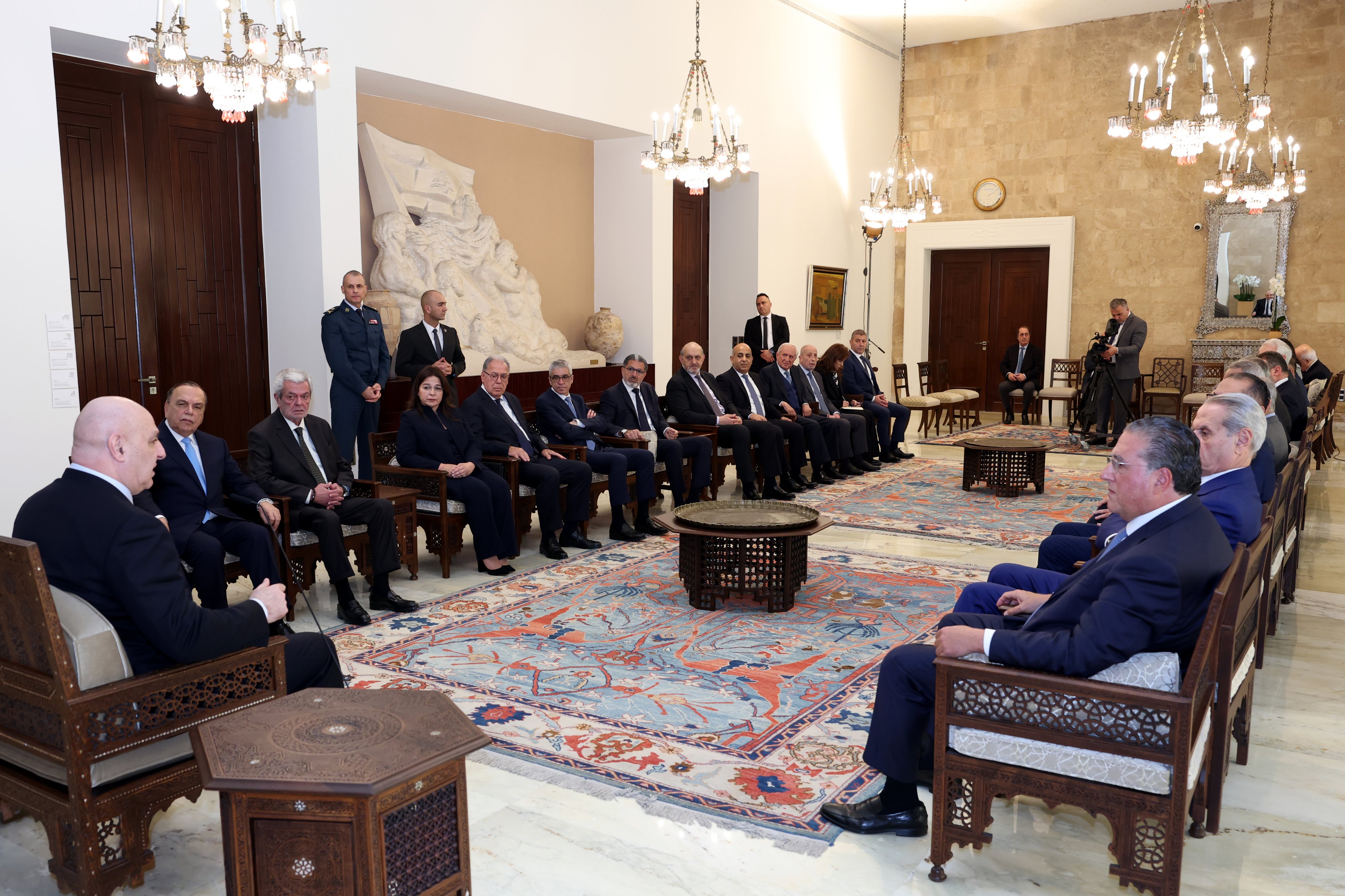 برّي "يخاف" من "البيئة" وبعبدا صامدة تفاوضيًّا